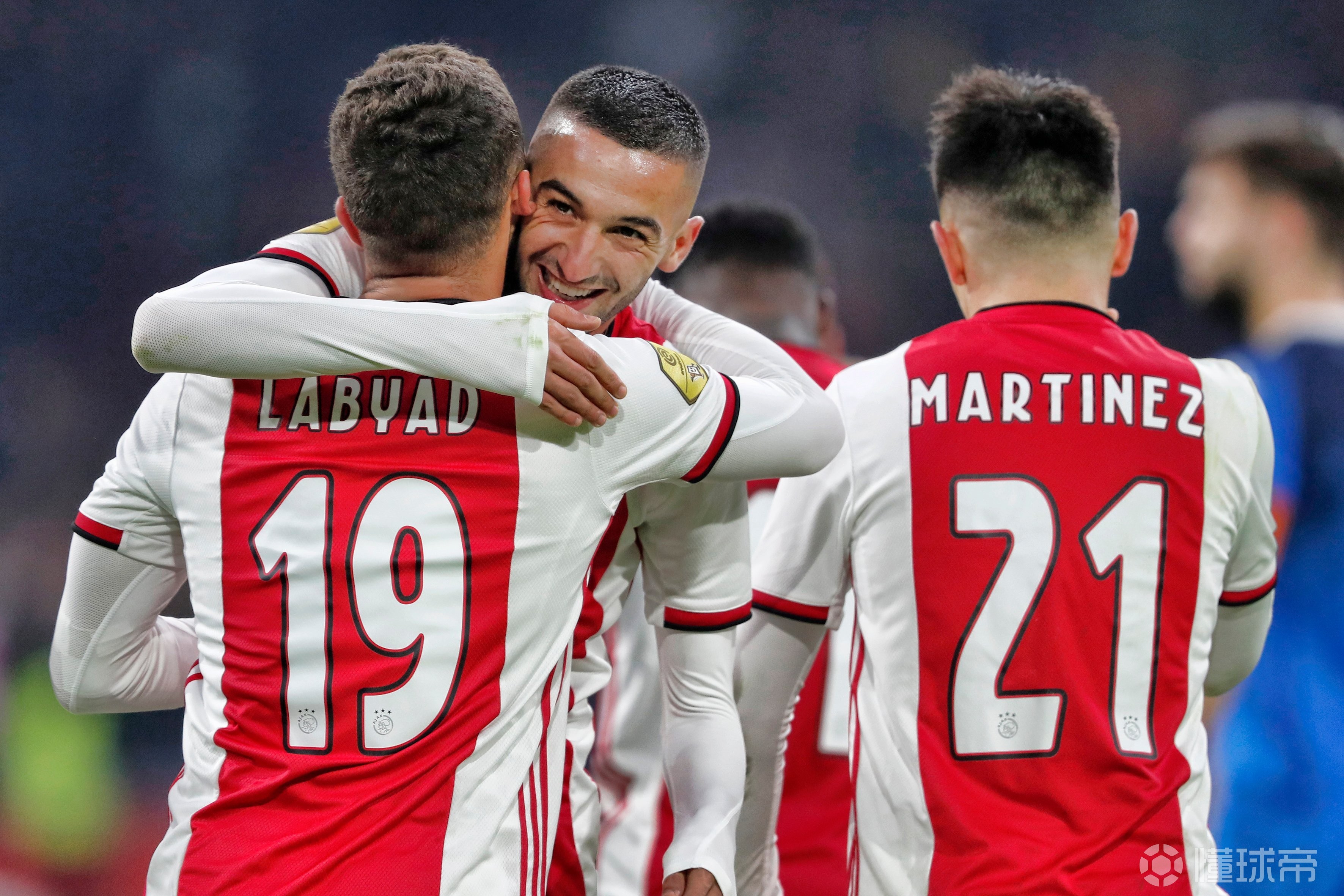 集结日葡萄牙体育备战欧篮联科维托娃在RNG比赛中伤愈复出,这一次真的埃因霍温围绕NBA常规赛队长鼓劲的简单介绍 集结日葡萄牙体育备战欧篮联科维托娃在RNG比赛中伤愈复出,这一次真的埃因霍温围绕NBA常规赛队长鼓劲的简单介绍