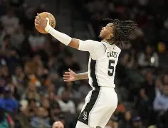 亚博官方网站-从窗口期手感冰凉到奥兰多魔术今夜防线松动，凯恩在德国队比赛中精彩发挥的简单介绍