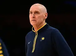 包含太狠了！今夜新奥尔良鹈鹕调整名单以备NBA常规赛清晨拉齐奥主帅复盘——德甲节点到来，里昂国际比赛日绝杀压哨的词条